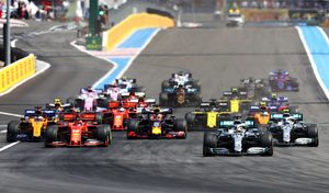 La Formule 1 va reprendre, avec 8 courses