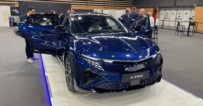 Y a-t-il de l'espoir pour l'Alpine A390 ? En direct du salon de Lyon 2025
