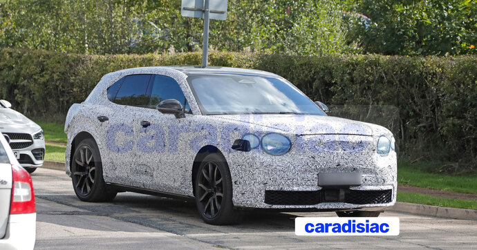Bentley prépare un véhicule électrique, un SUV qui arrivera dans la gamme l'an prochain.