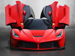 Des acheteurs prêts à payer 1,25 million d'euros pour recevoir LaFerrari plus vite