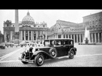 La première papamobile de Mercedes