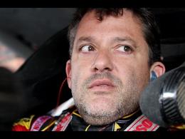 Nascar - Tony Stewart heurte Kevin Ward Jr qui décède à l'hôpital suite à ses blessures