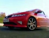 Vidéo moto : Honda Civic Type-R vs CBR 1000RR Honda Fireblade