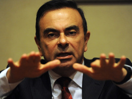 Accords de compétitivité chez Renault : Carlos Ghosn renonce à 30 % de son salaire variable, comme prévu