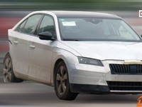 La future Skoda Superb surprise en Chine!