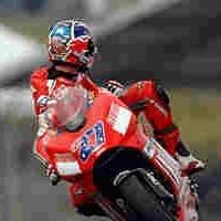 Moto GP: Ducati fait déjà tourner la GP8 !