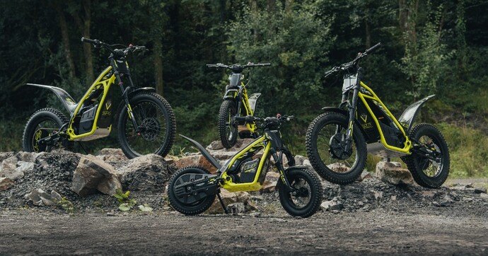 Triumph lance les motos électriques tout-terrain pour les jeunes et moins jeunes