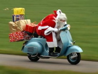 Noël : idées de cadeaux pour les fans d'auto sur le Web