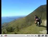Vidéo du jour : Le tour du monde en Transalp...