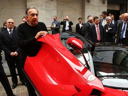 Sergio Marchionne, patron du groupe Fiat, prend la tête de Ferrari