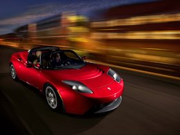 Tesla : déjà des informations sur le prochain Roadster