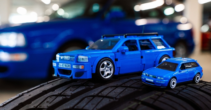 Les Audi RS2 et R8 LMS par Mattel et Hot Wheels : abordables et à collectionner !