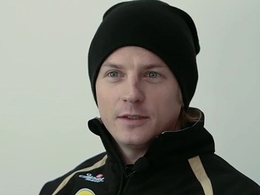 Lotus Renault, la malédiction ? Kimi Räikkönen se foule le poignet en motoneige