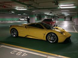 Un enfant de 15 ans reçoit une Pagani Huayra pour son anniversaire