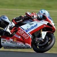 Superbike - Phillip Island: Carlos Checa ouvre le bal