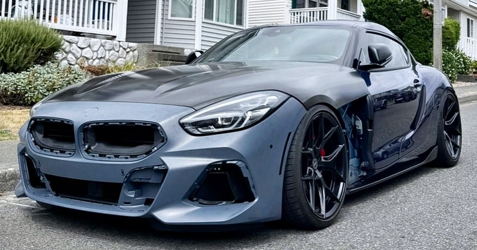 Il transforme sa Toyota Supra en une inédite BMW Z4 coupé de dernière génération, non sans mal !