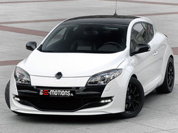 Renault Megane R.S. par E-Motions : + 60 ch et - 40 kg, cocktail hollandais anti-Focus RS