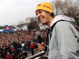 Sebastian Vettel enflamme Berlin