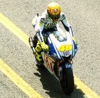 Rossi nous a donné une belle leçon de sportivité