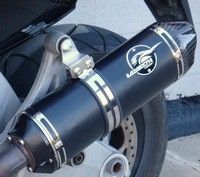 Lazaret Design greffe un Cougar à votre Gilera GP 800 !
