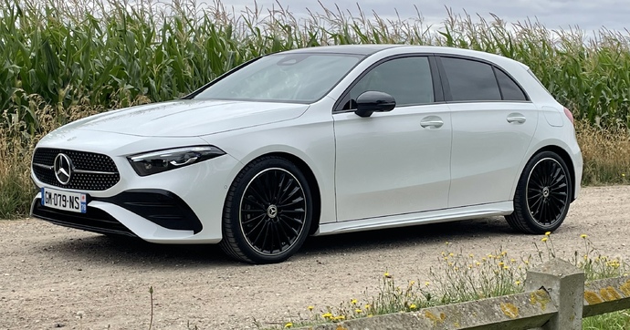 Finalement, Mercedes ne va pas lâcher les « petites » voitures