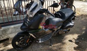 Nouveauté : le mystérieux scooter est réapparu en Italie !