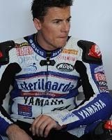 Superbike: Aprilia et BMW travaillent, Toseland se remet d'une fracture