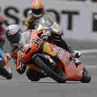 125: Allemagne: Nouveaux châssis pour KTM.