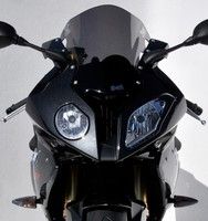 La BMW S1000 RR s'équipe d'une bulle Aéromax.