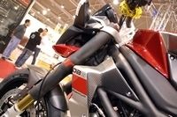 Bimota DB6 Delirio Superlight 2010 : Light is Right...