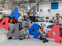 L'usine Magna Steyr de Graz fête le 444 444e Mini Countryman produit