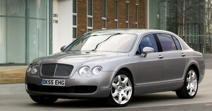 L’ultra-luxe au prix d’une Dacia ? C’est la Bentley Continental Flying Spur !