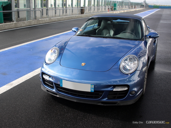 Photos du jour : Porsche 911 997 Turbo Cabriolet (Prestige Racing)