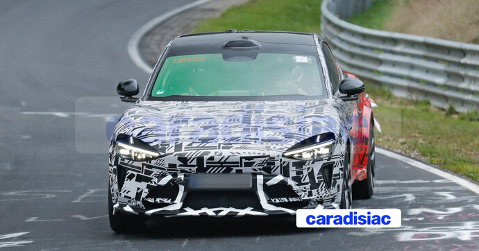 Retour sur le Nürburgring pour le bolide chinois, le crossover Xiaomi YU7 GT électrique.