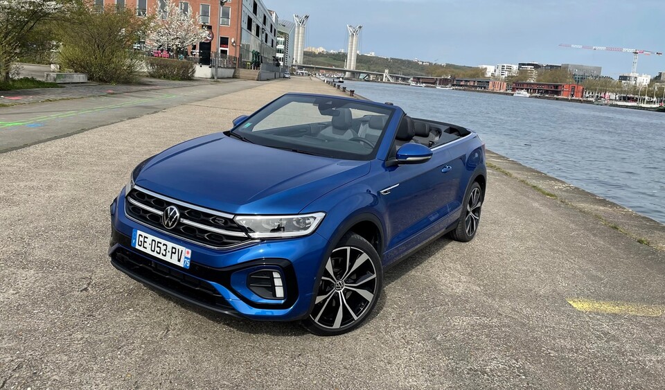 Volkswagen T-Roc cabriolet restylé (2022) : les premières images de l'essai + impressions de conduite