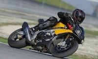 Economie : Aprilia repositionne ses tarifs motos pour 2012