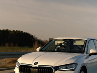 2831 kilomètres sur un plein : l’impressionnant record battu avec une Skoda Superb