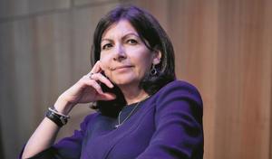 Anne Hidalgo se dit "menacée" par les lobbies automobiles et pro-diesels