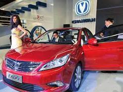 Economie: les équipementiers français préparent l'automobile chinoise de demain