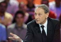 Delanoë : pourquoi ne pas « taxer » les dirigeants de Total qui se « goinfrent » ?!