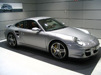 Stand Porsche au salon de Paris