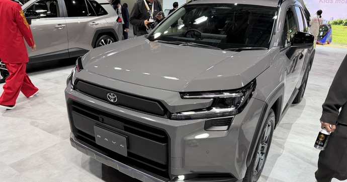 Le nouveau Toyota Rav4 peut-il devenir la voiture la plus vendue au monde ? – En direct du salon de Tokyo