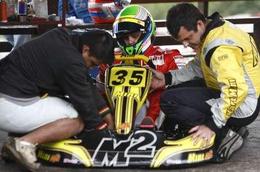 Felipe Massa a repris le karting