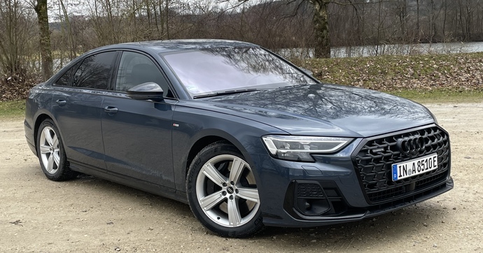 Audi ne sait pas quoi faire de sa limousine A8