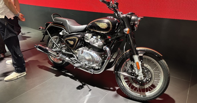 La Royal Enfield Bullet 650 fait la passe de deux à l’occasion du salon de Milan