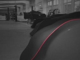 Genève 2012 - Gumpert tease toujours