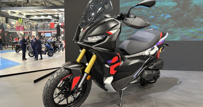 Aprilia lance à Milan son SR GT 400 pour concurrencer le Honda ADV 350