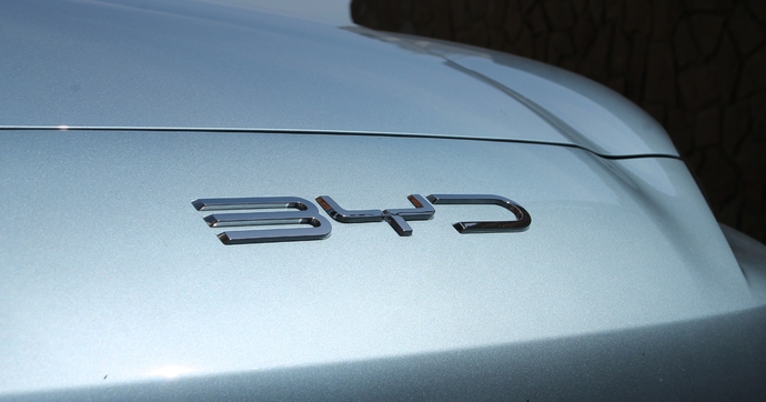 Selon une étude, les Français ne veulent pas des voitures chinoises, et pas trop des électriques