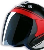 En avant la Compagny : jet Ducati.