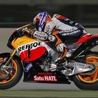 Moto GP - Qatar D.3: Stoner gagne et Lorenzo aussi
